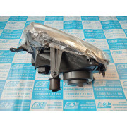 RENAULT DUSTER 2010- фара передняя правая (2WD, серебристая маска) BOSCH 676512096
